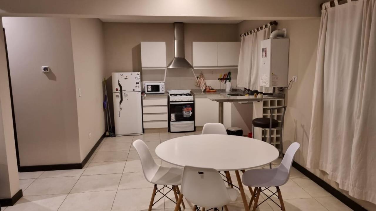 Departamento En Complejo Las Lilas Mendozaアパートメント エクステリア 写真